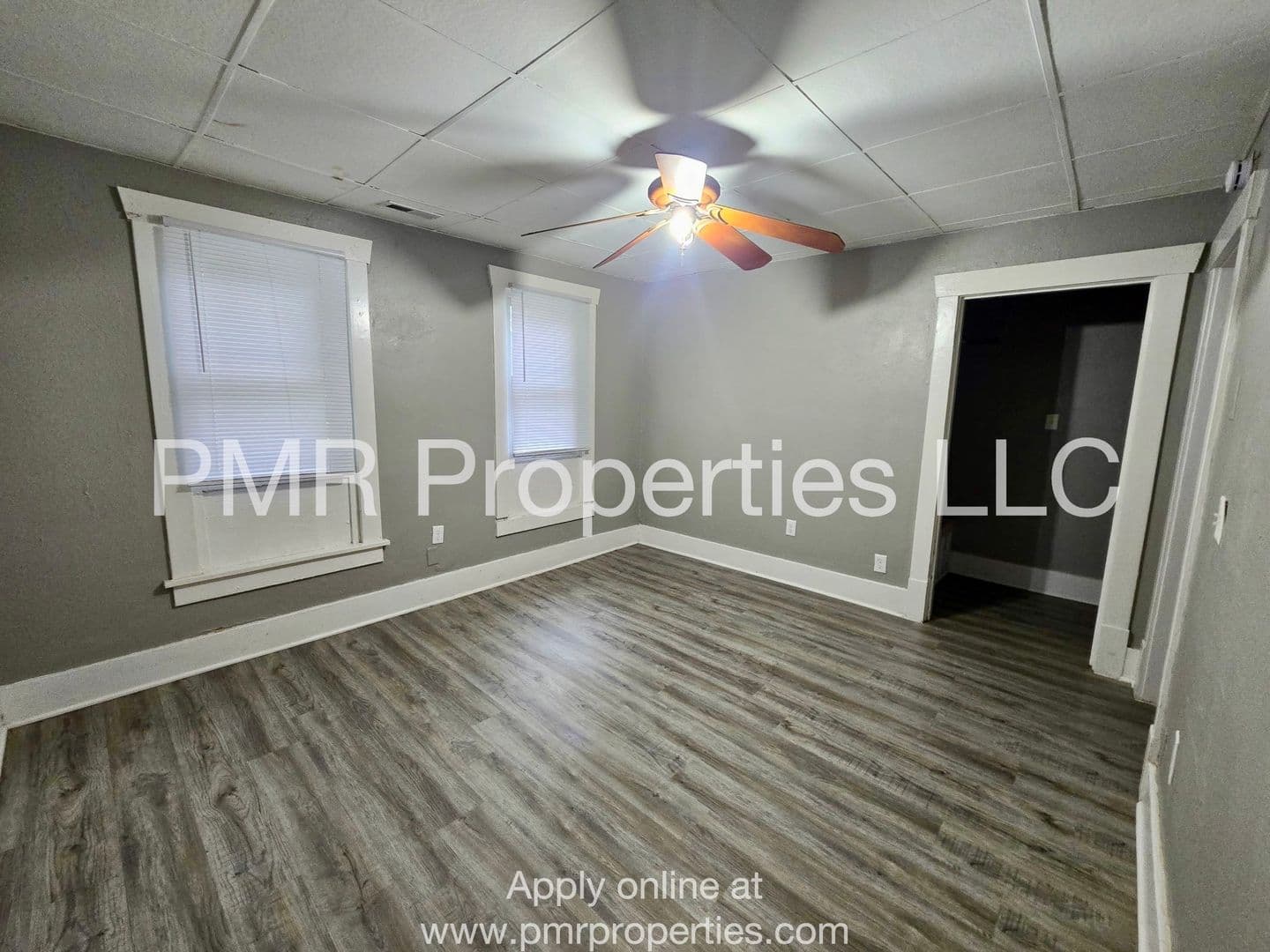 Council Bluffs Apartment: 823 3rd Ave