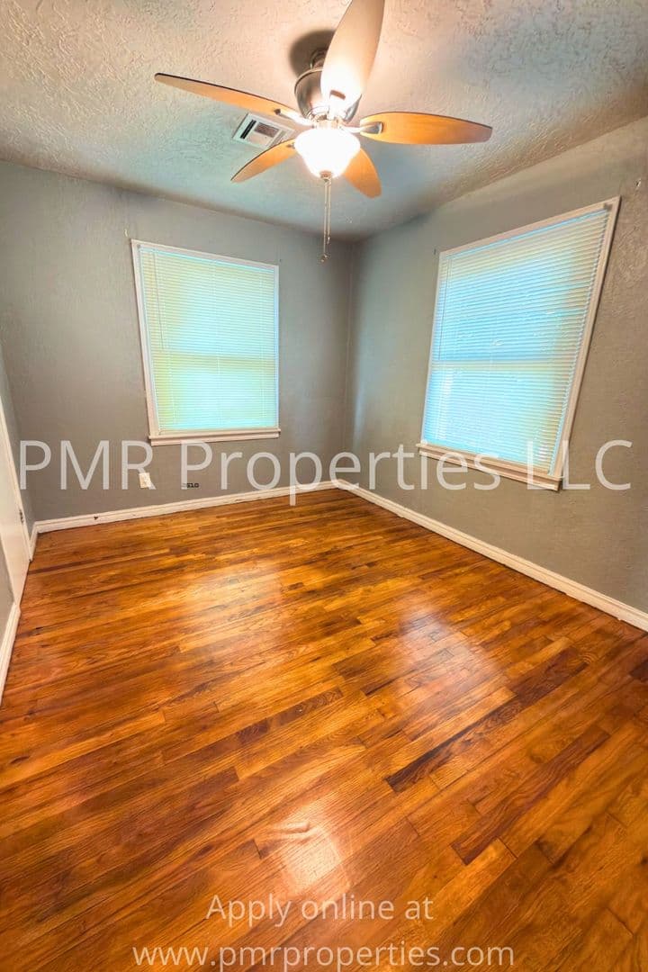 Lawton House: 2904 NW 19th Street