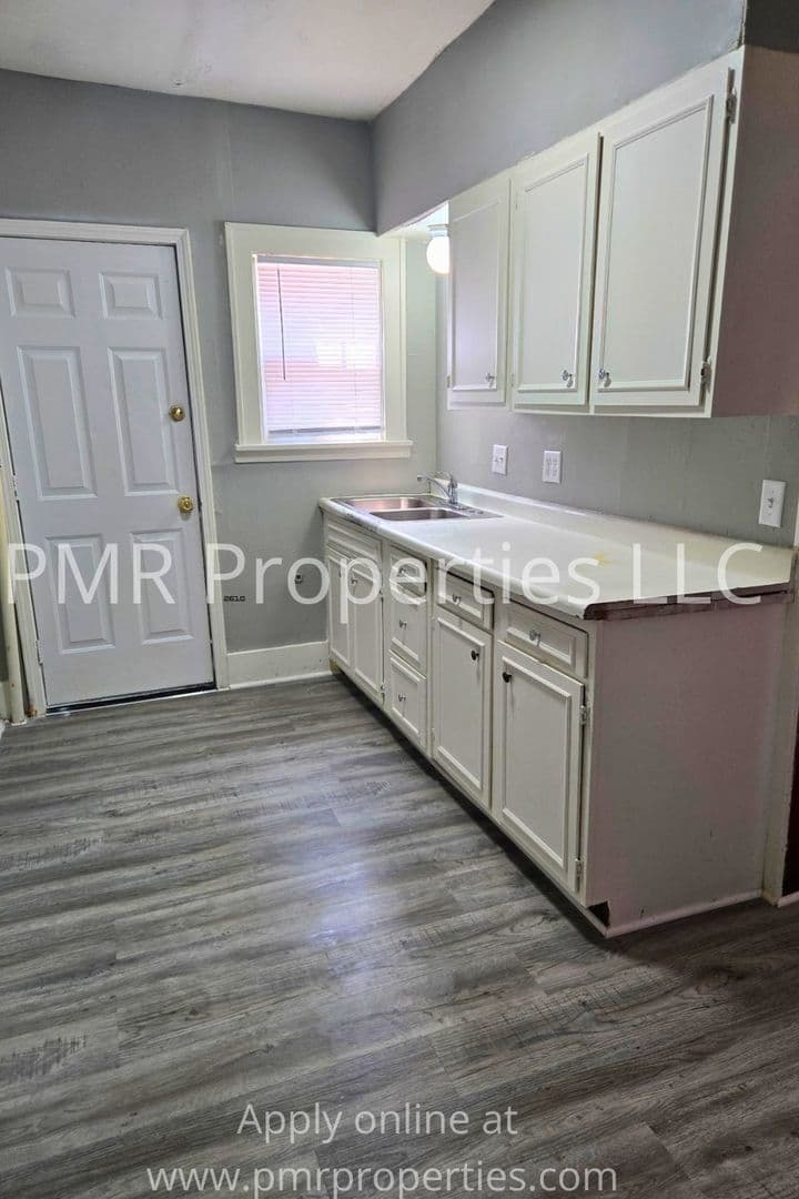 Council Bluffs Apartment: 118 Platner Street