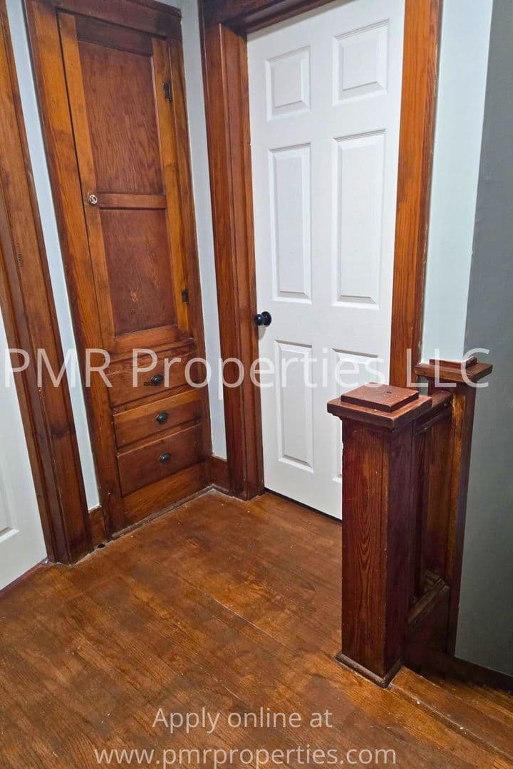 Council Bluffs Apartment: 118 Platner Street