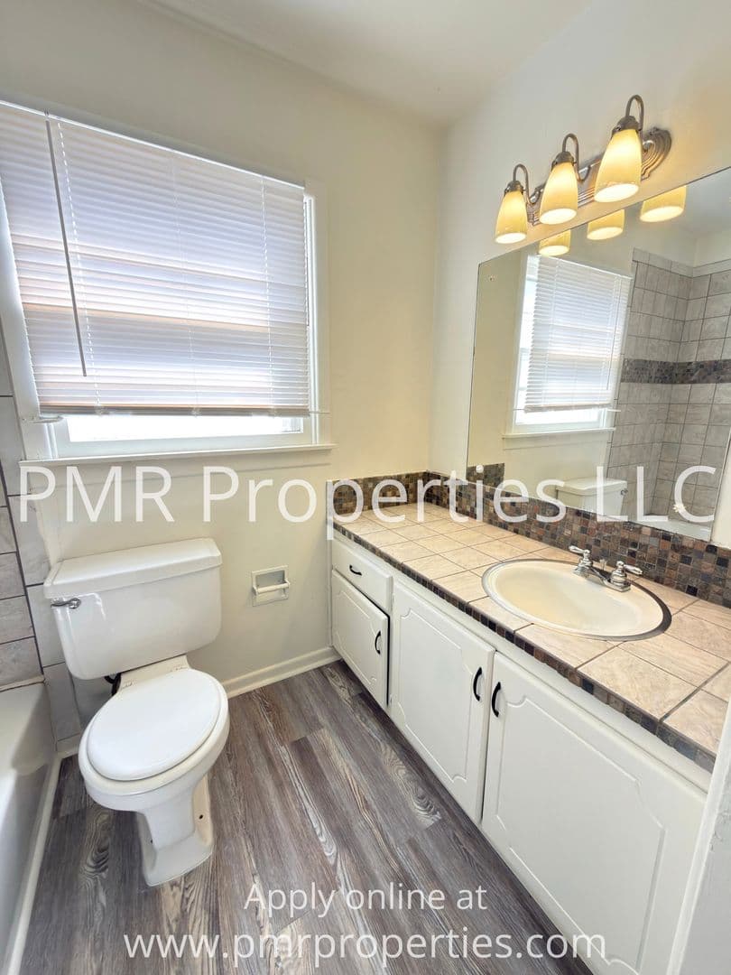 Lawton House: 2406 NW Lindy Ave