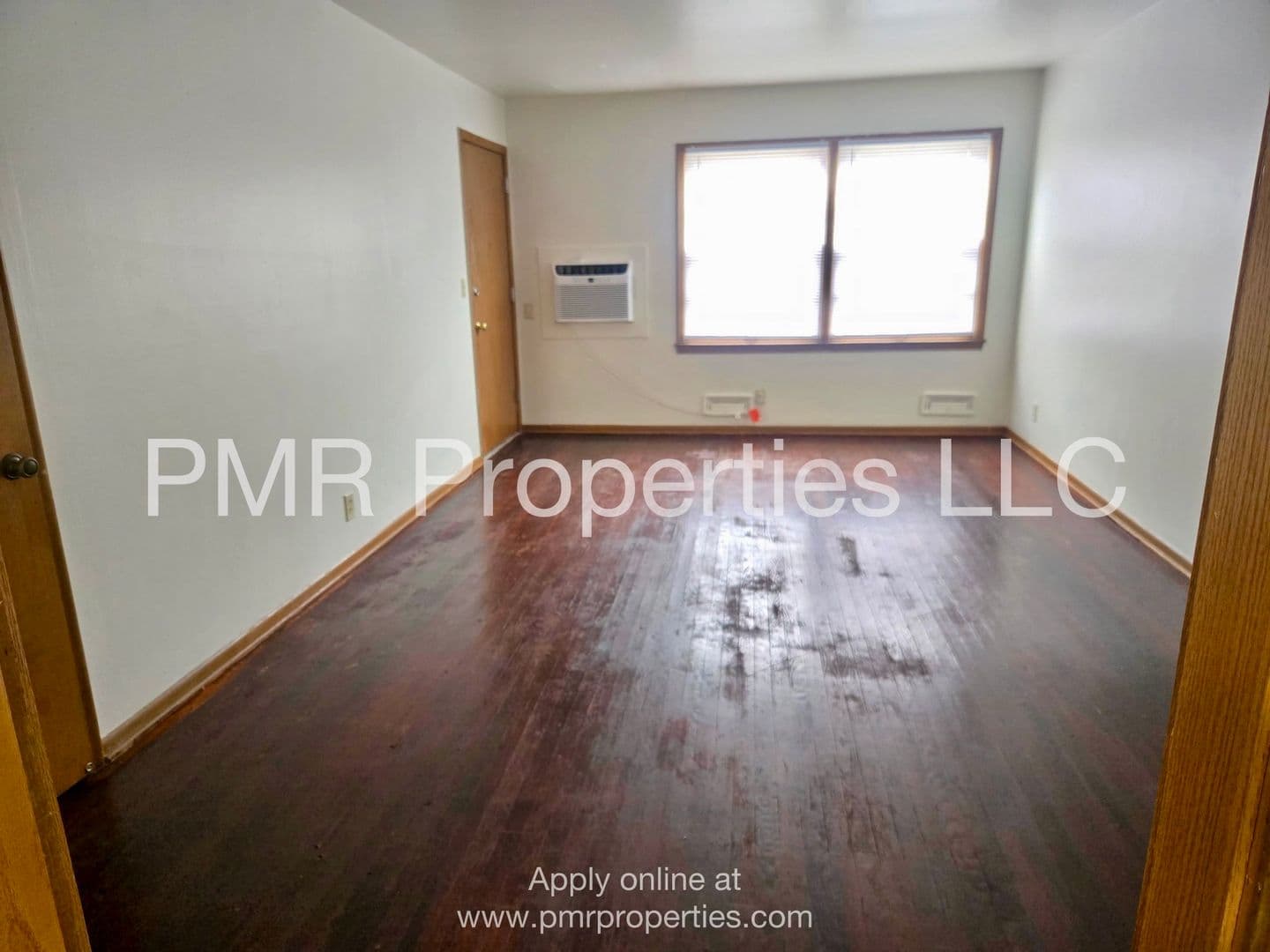 Omaha Apartment: 4512 Bedford Ave