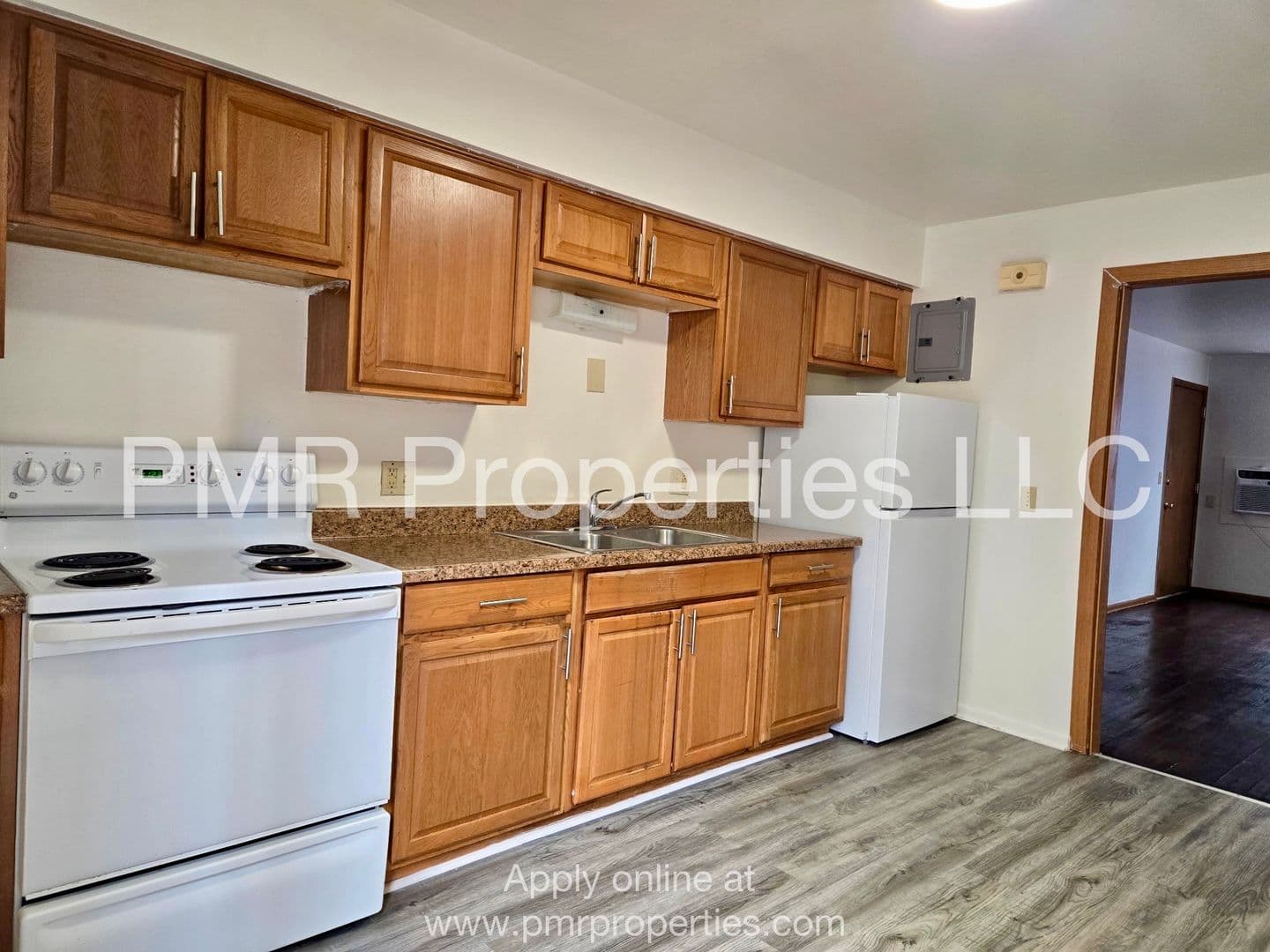 Omaha Apartment: 4512 Bedford Ave