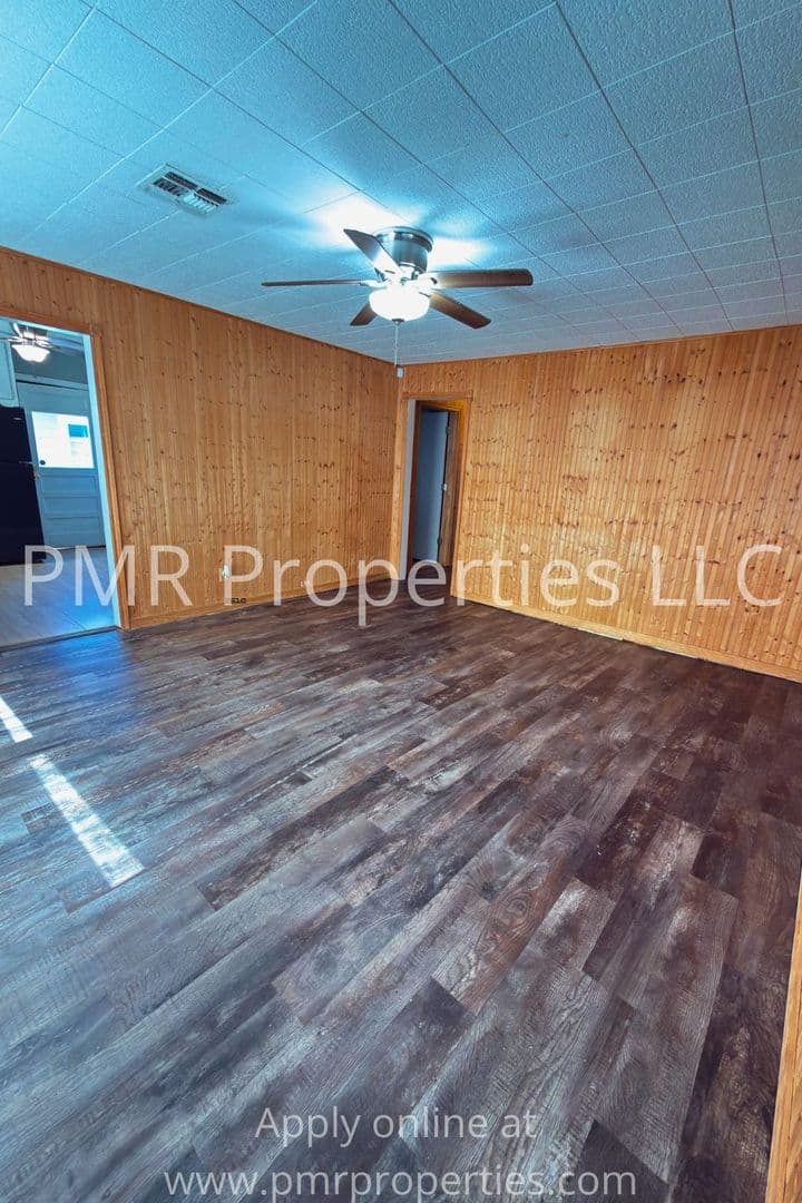 Lawton House: 2904 NW 19th Street