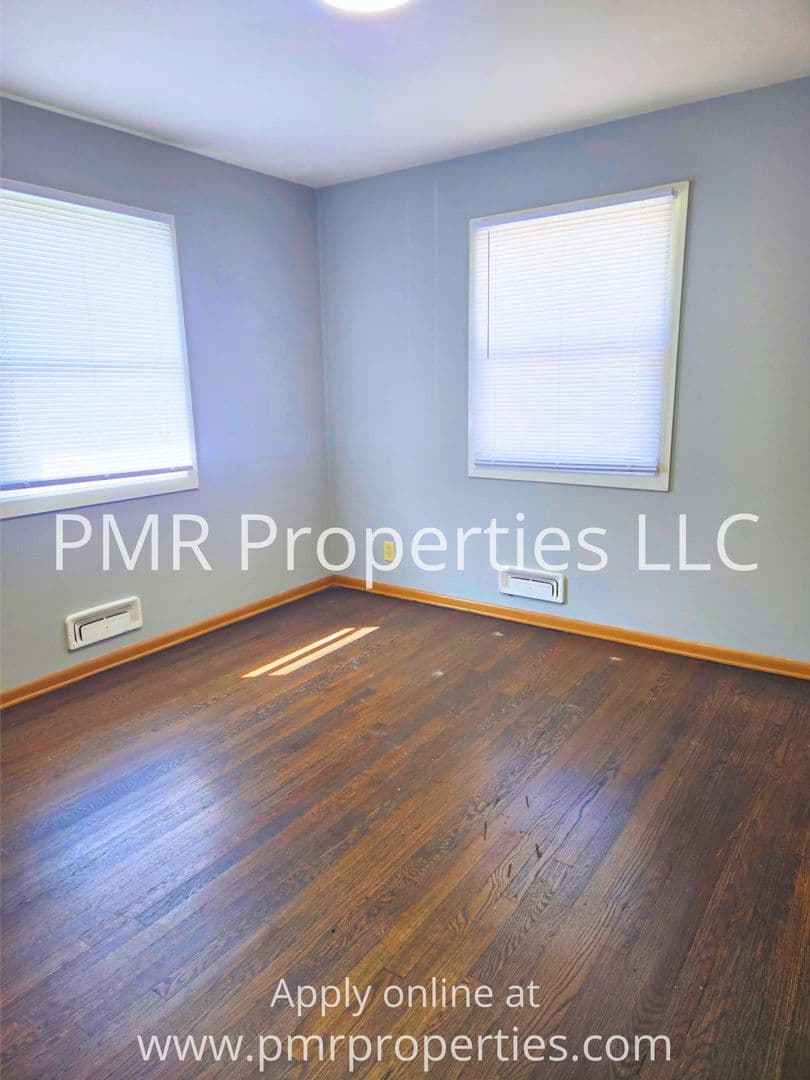 Omaha Apartment: 4512 Bedford Ave