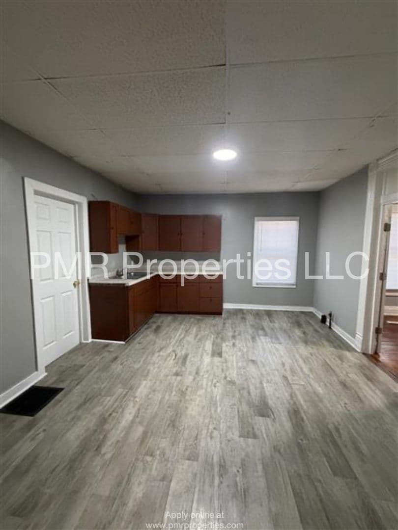 Saint Joseph House: 2611 Mary Street