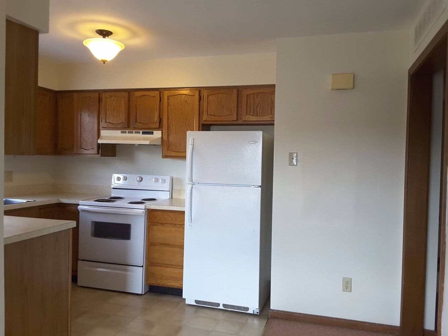 Goshen Apartment: 120 S Silverwood Ln