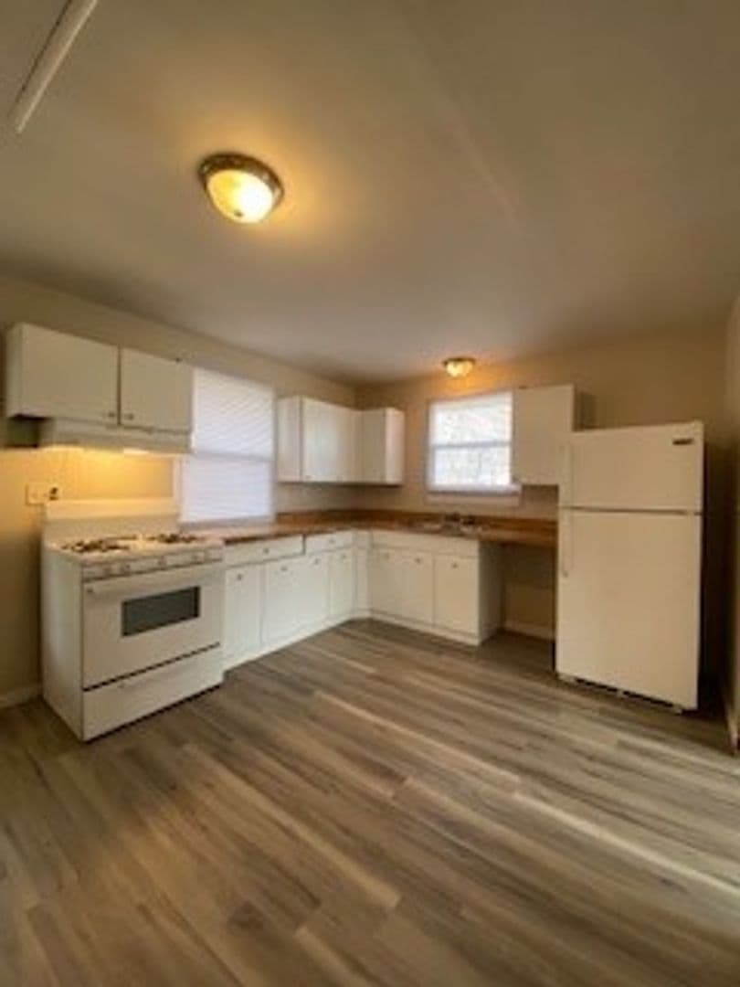 South Bend House: 55363 Lexington Ave