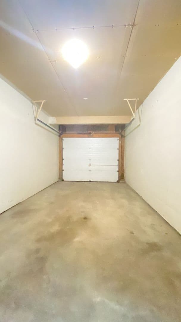 Goshen Apartment: 1007 Zollinger Rd