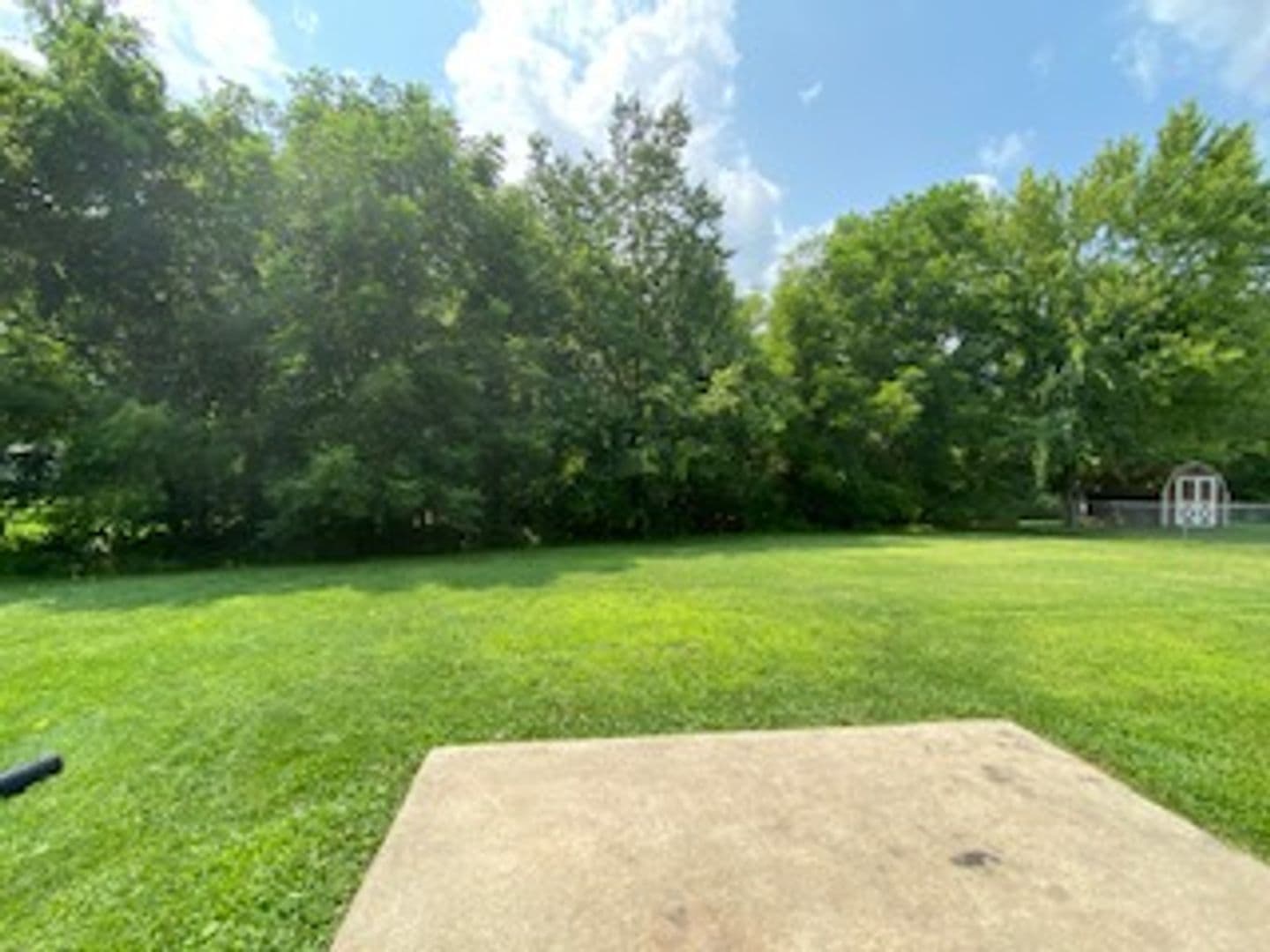 Goshen House: 819 Colonial Manor
