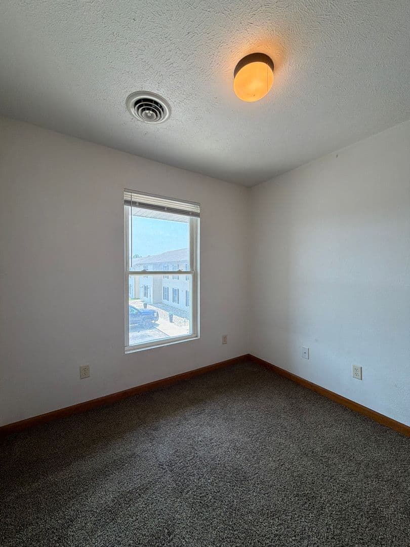 Goshen Apartment: 269 Woodridge Court
