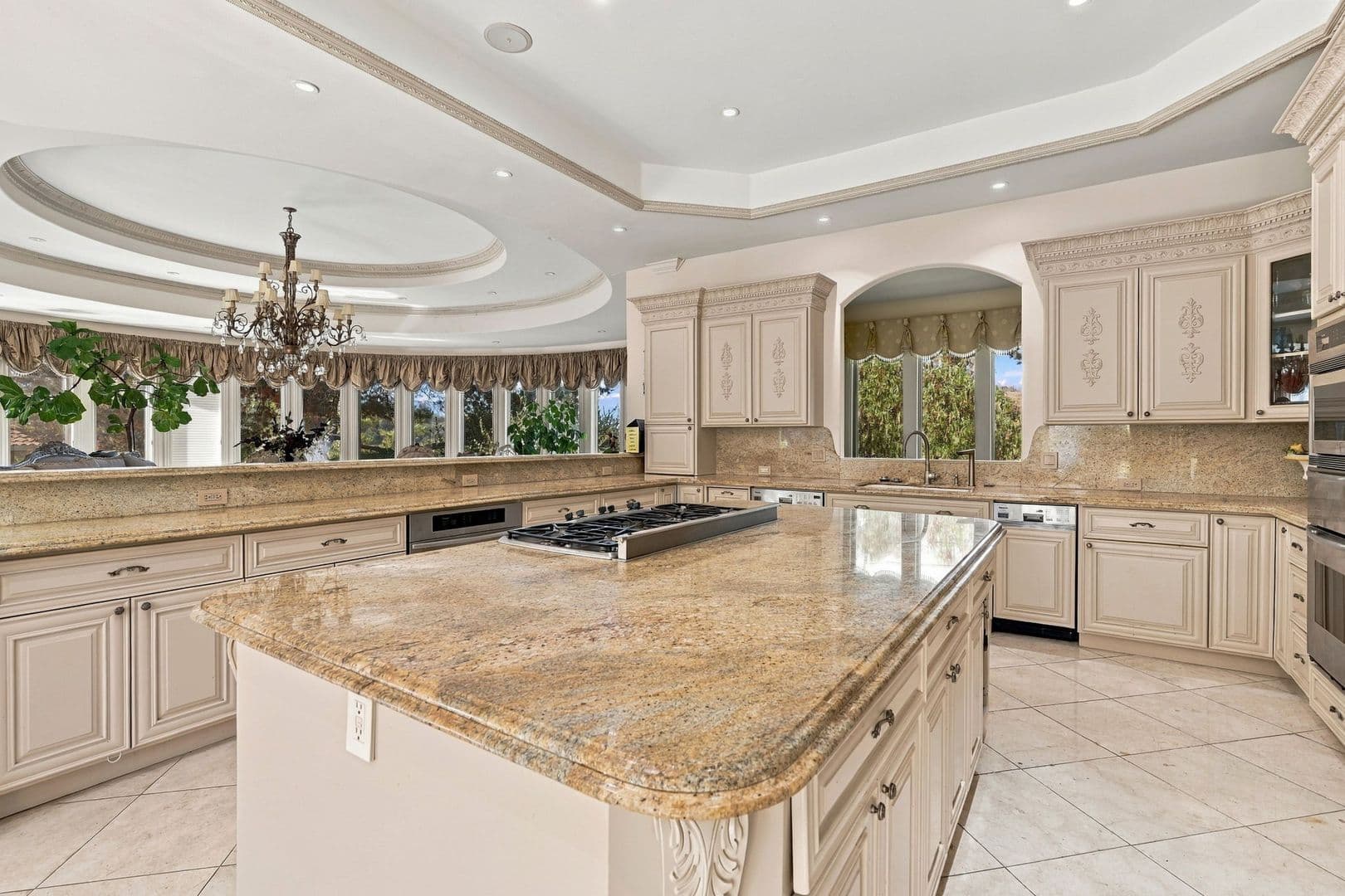Los Altos Hills House: 14289 Saddle Mountain Dr