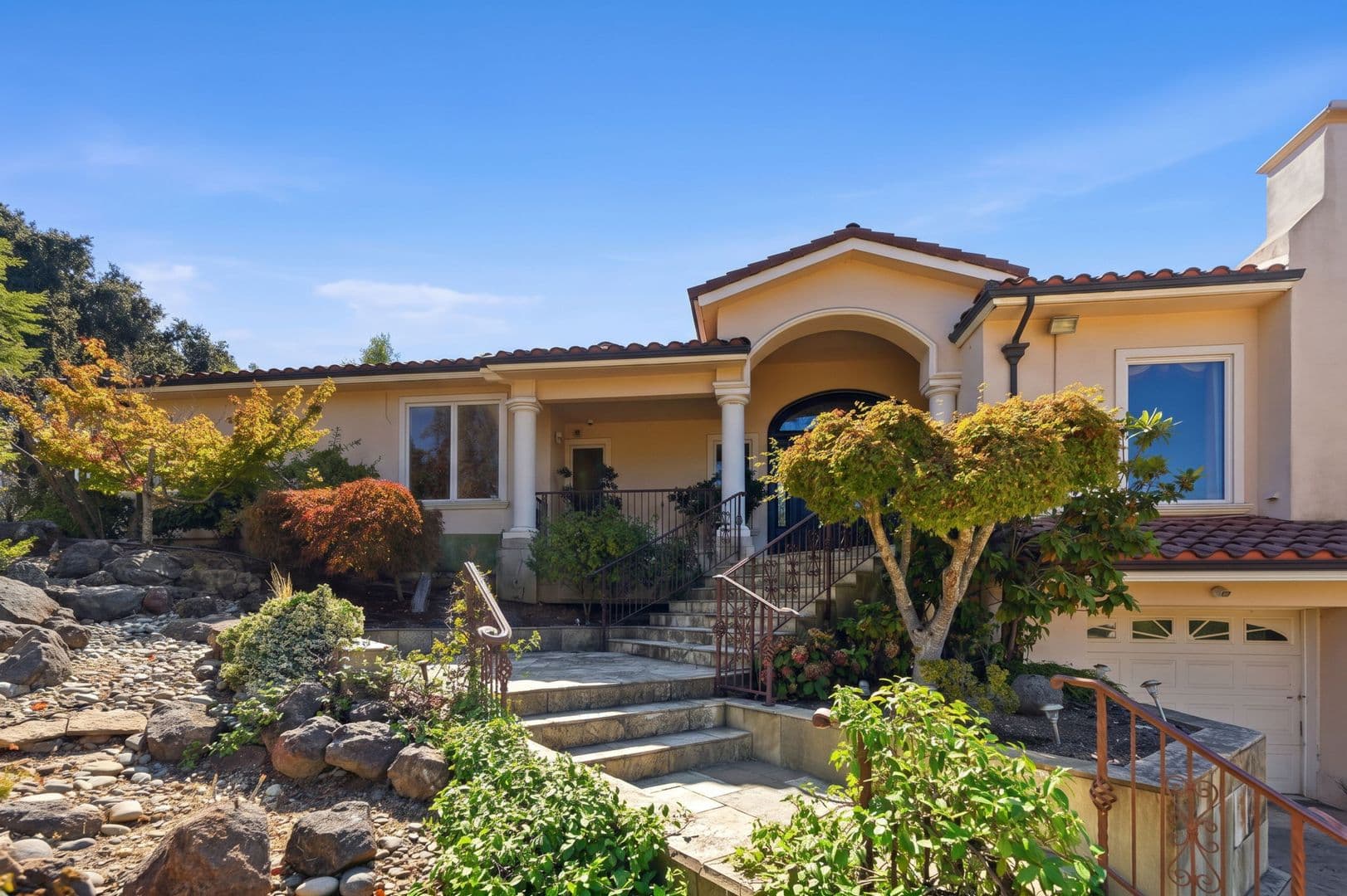 Los Altos Hills House: 14289 Saddle Mountain Dr