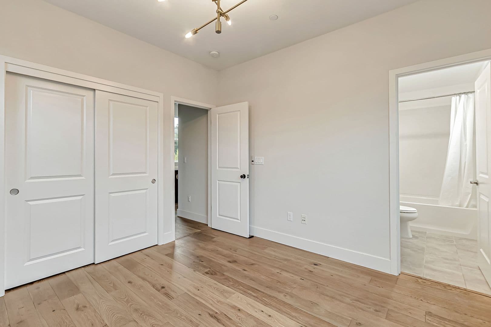 San Jose House: 1032 Skybo Ct