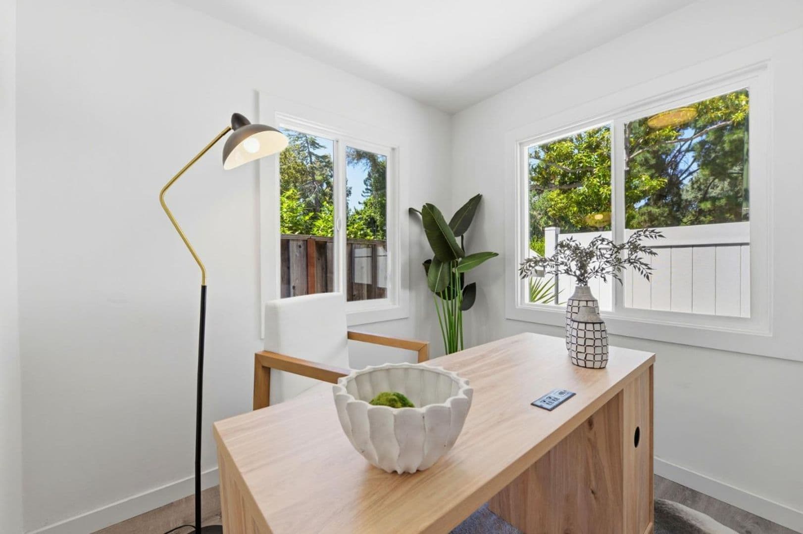Palo Alto House: 150 Middlefield Rd.,