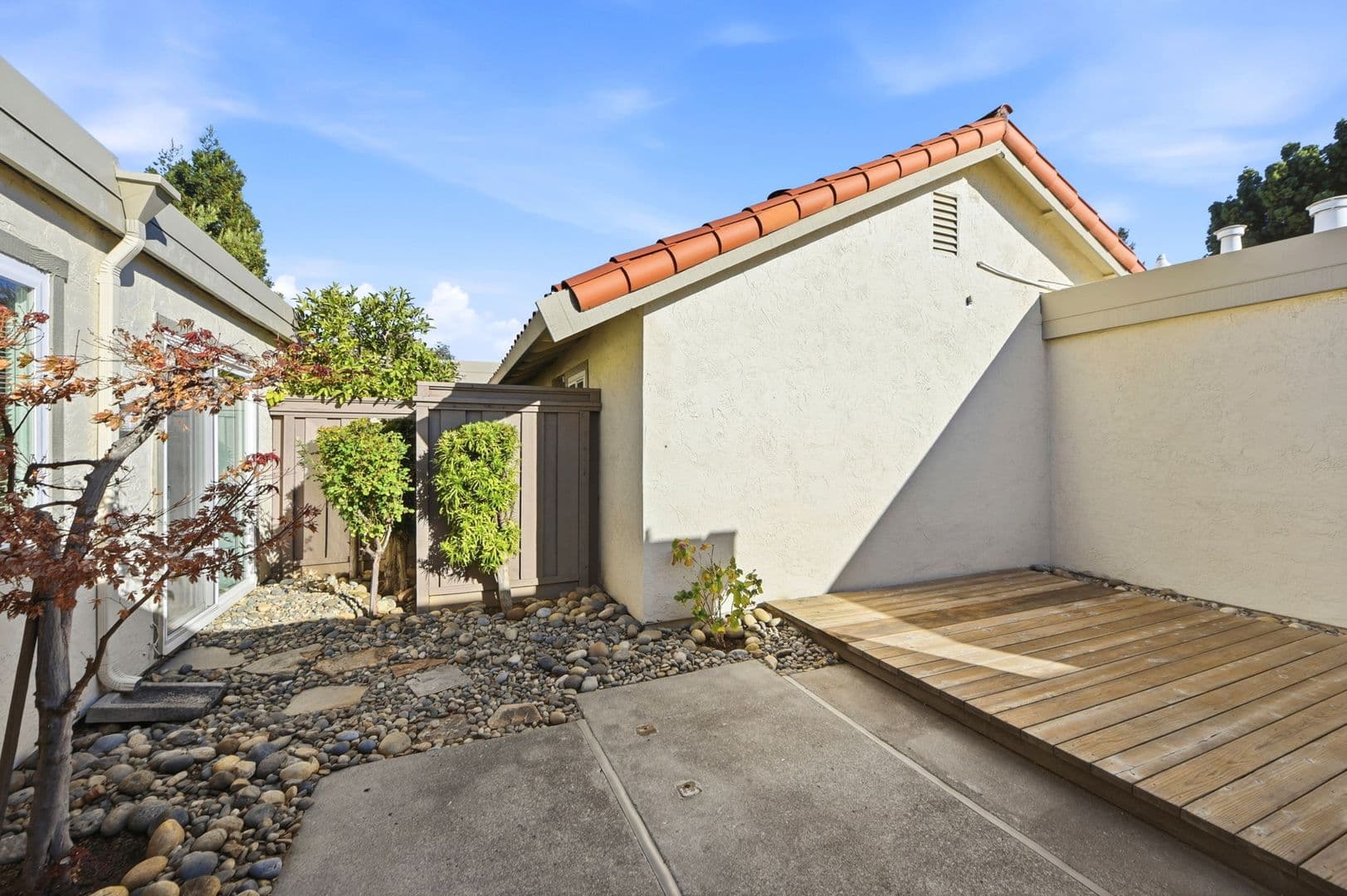 Cuptertino Townhome: 11012 Sweet Oak St.