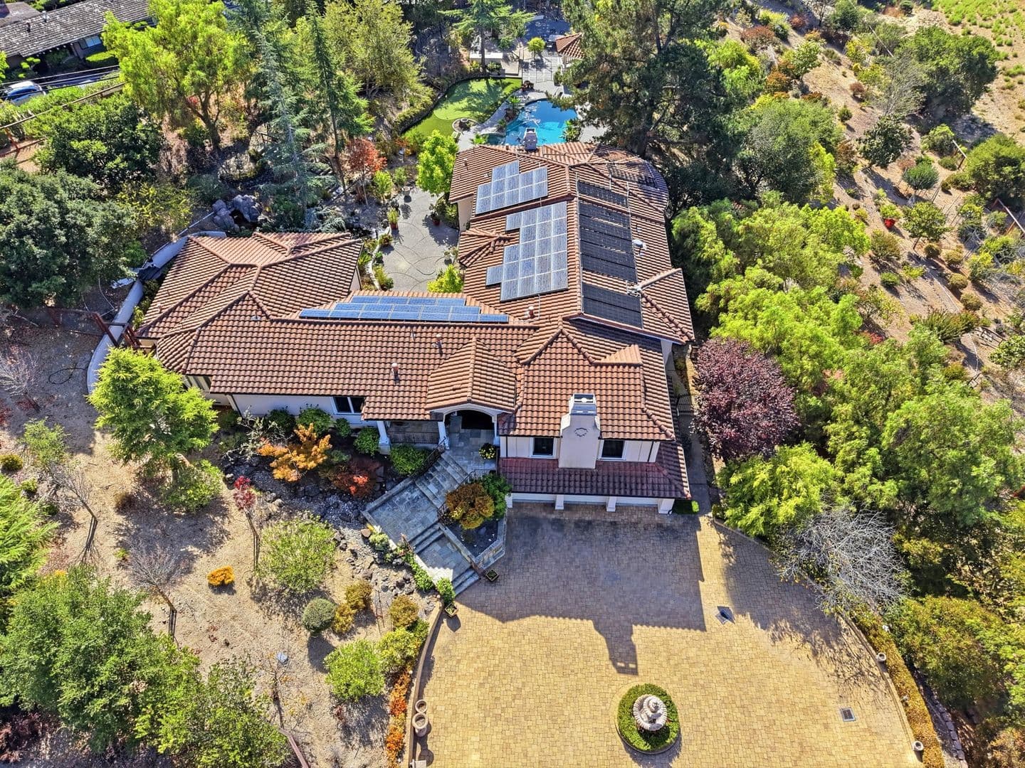 Los Altos Hills House: 14289 Saddle Mountain Dr