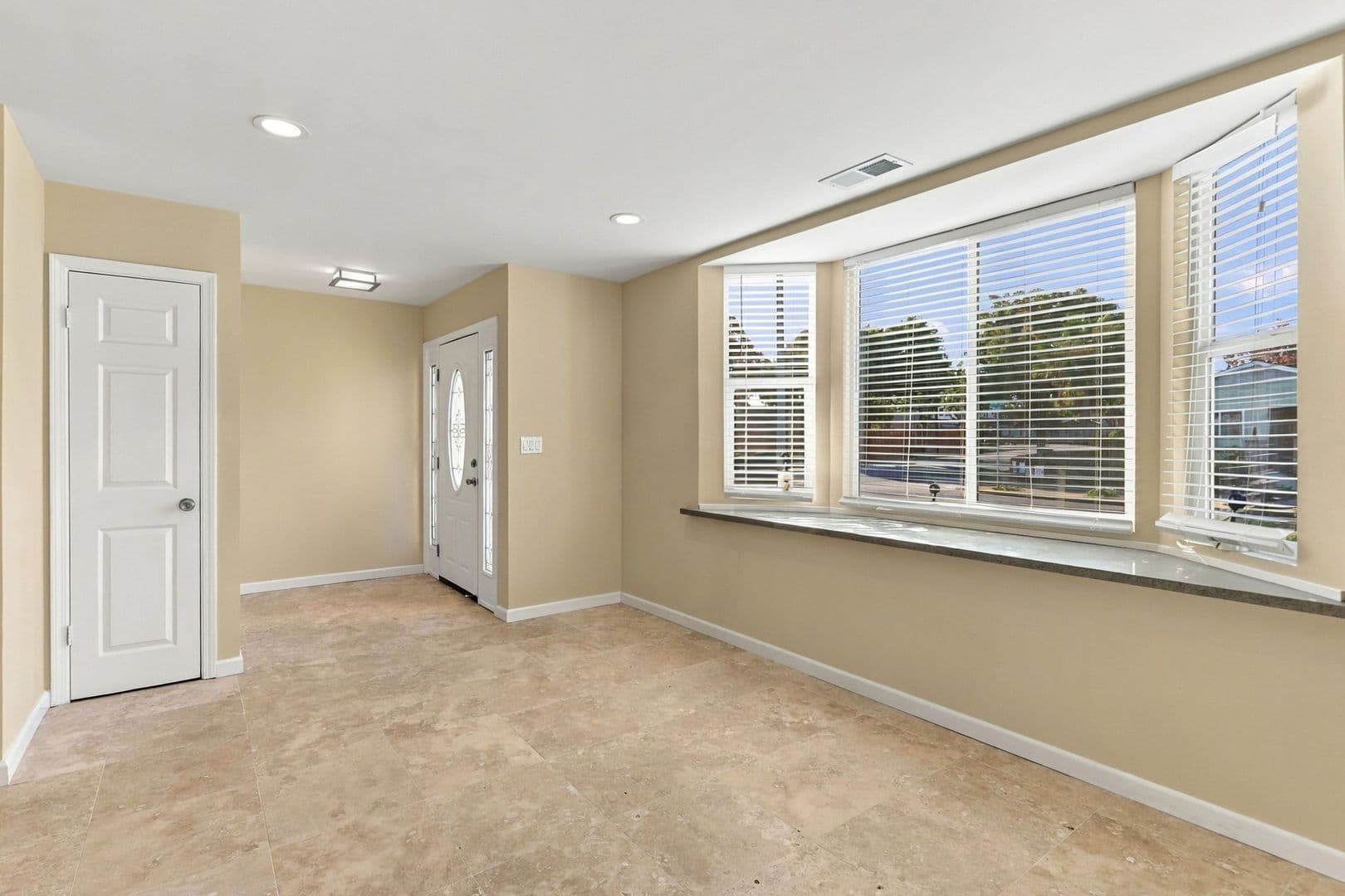 Sunnyvale House: 927 Iris Ave.