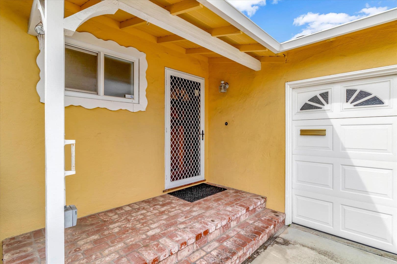 San Jose House: 3282 Lindenoaks Dr
