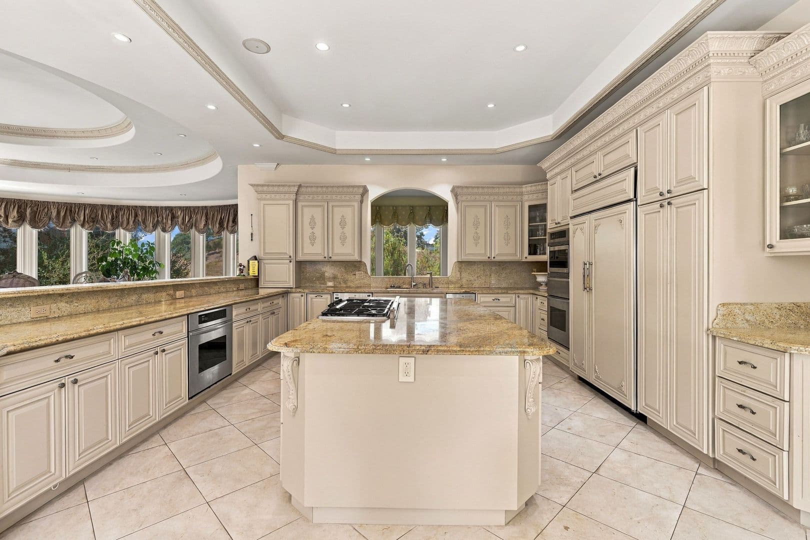 Los Altos Hills House: 14289 Saddle Mountain Dr