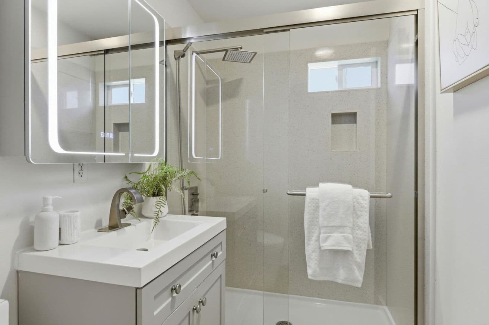 Palo Alto House: 150 Middlefield Rd.,