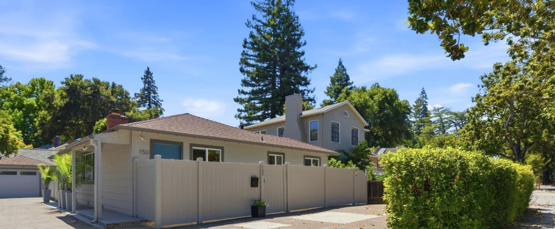 Palo Alto House: 150 Middlefield Rd.,