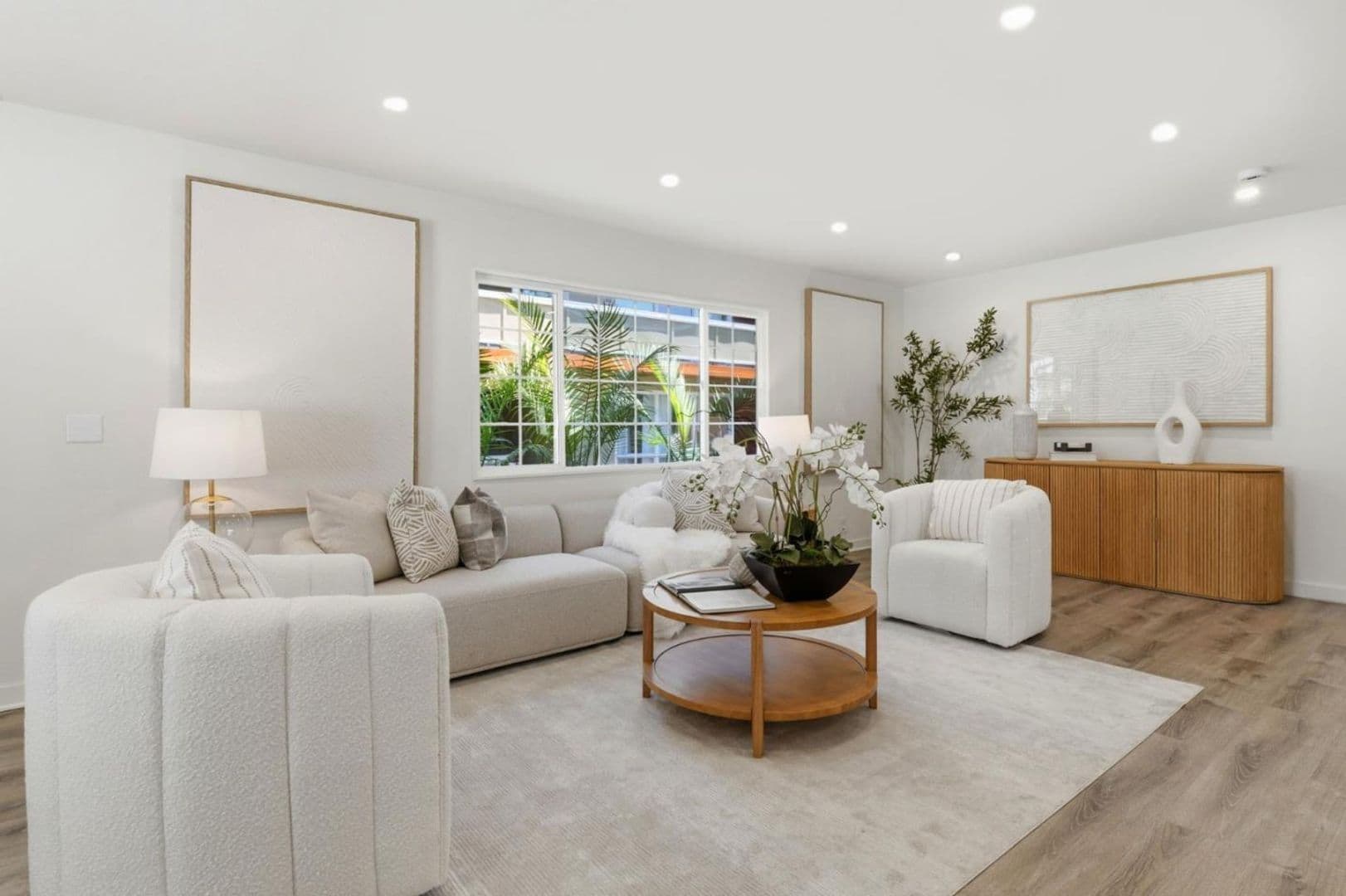 Palo Alto House: 150 Middlefield Rd.,