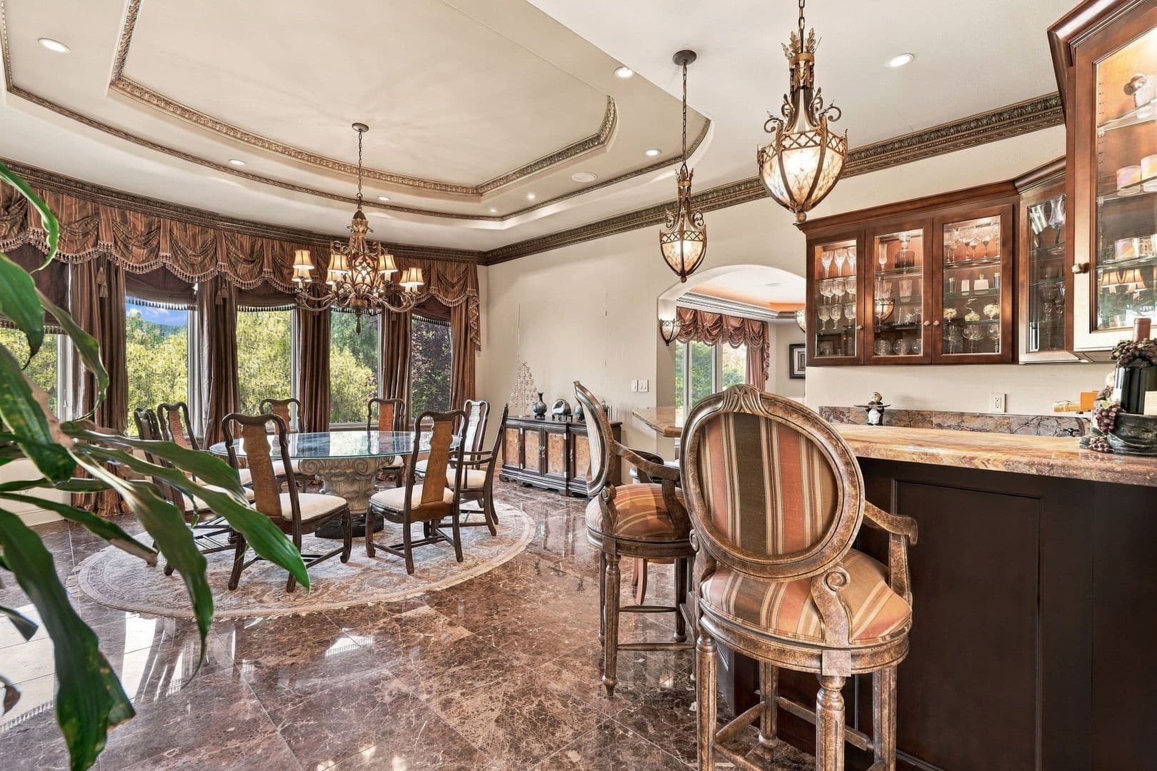 Los Altos Hills House: 14289 Saddle Mountain Dr