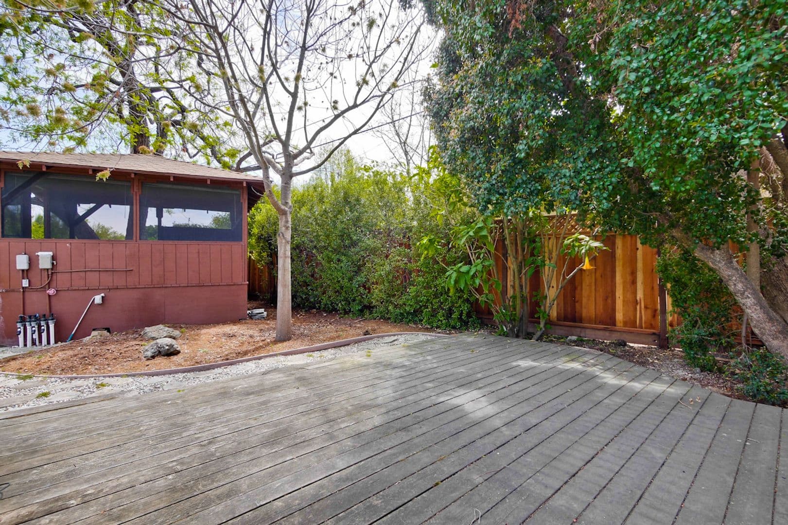 Santa Clara House: 160 Kit Carson Ct