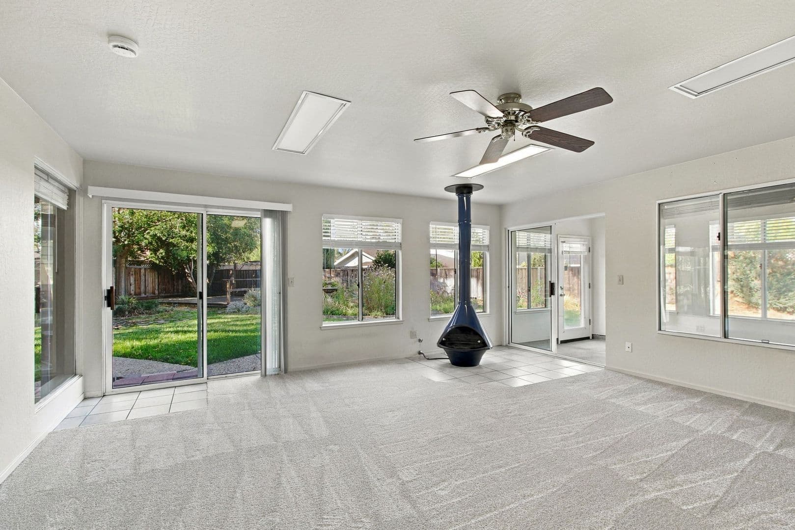 Santa Clara House: 160 Kit Carson Ct