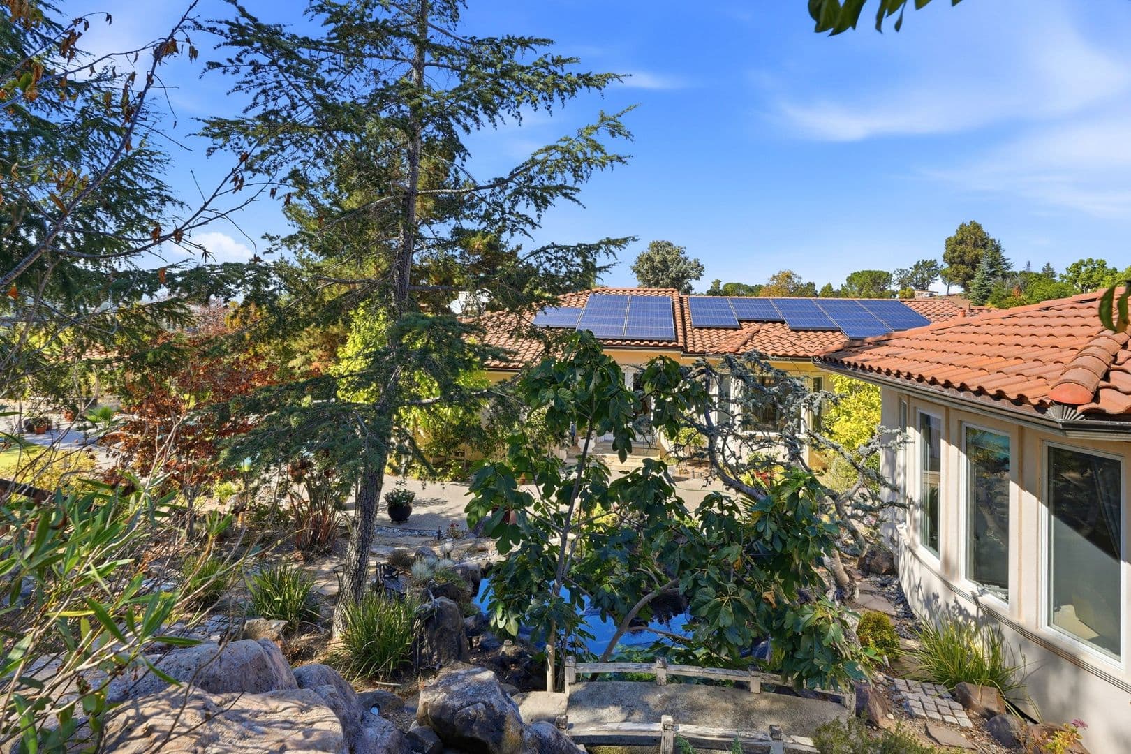 Los Altos Hills House: 14289 Saddle Mountain Dr