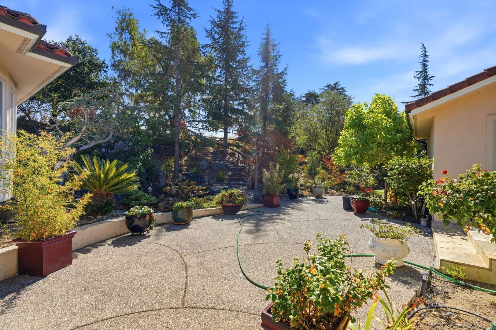 Los Altos Hills House: 14289 Saddle Mountain Dr