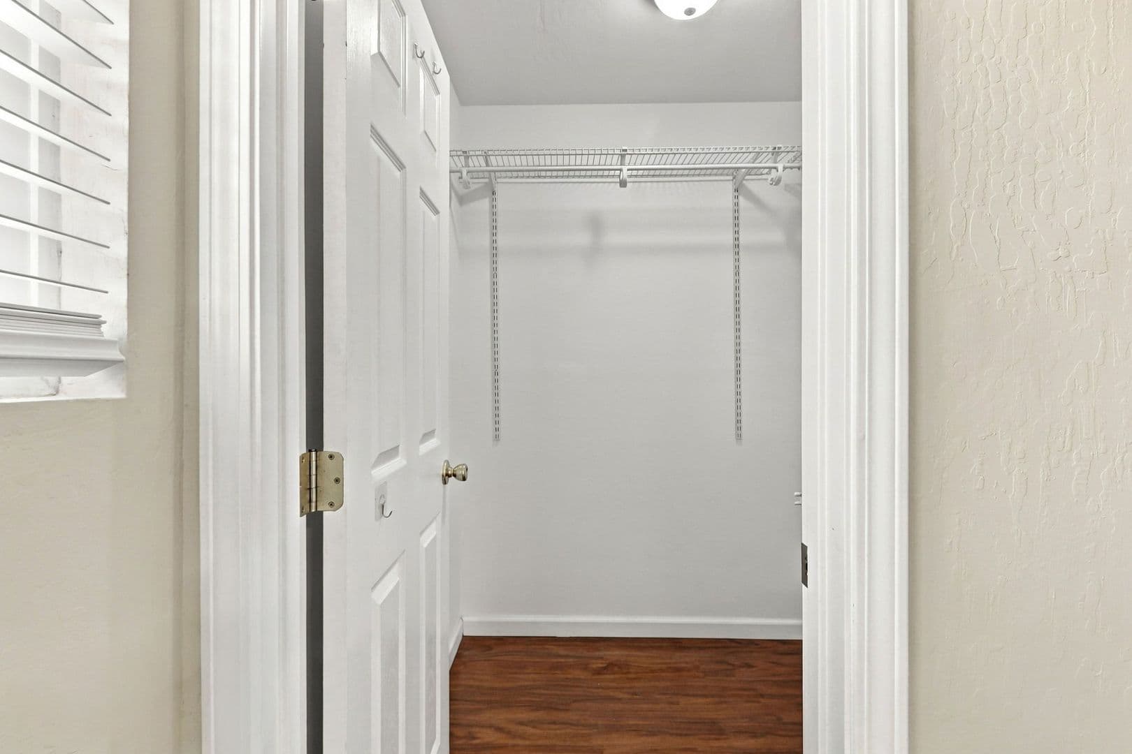 Sunnyvale House: 927 Iris Ave.