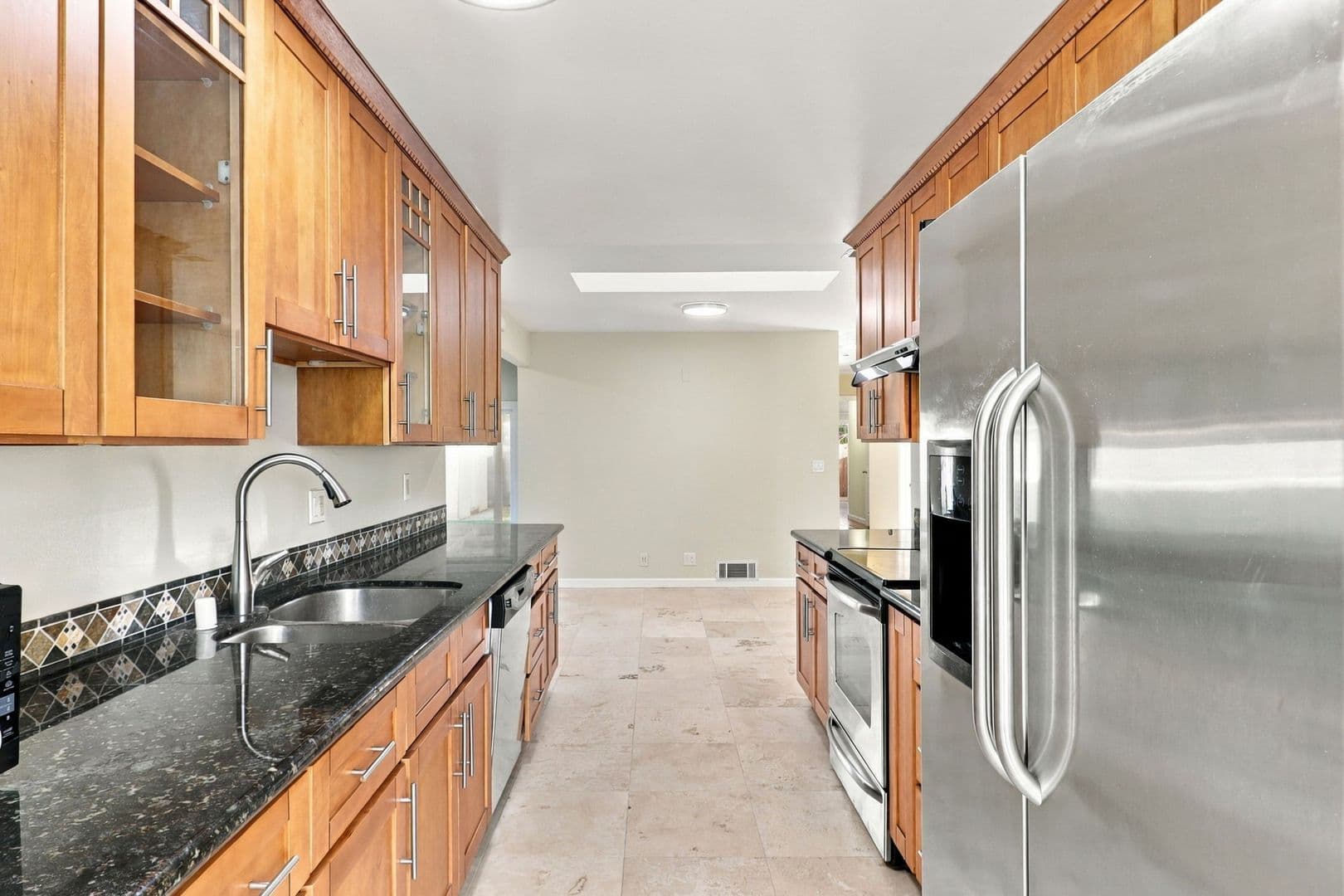 Sunnyvale House: 927 Iris Ave.