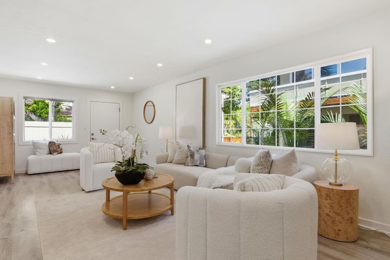 Palo Alto House: 150 Middlefield Rd.,