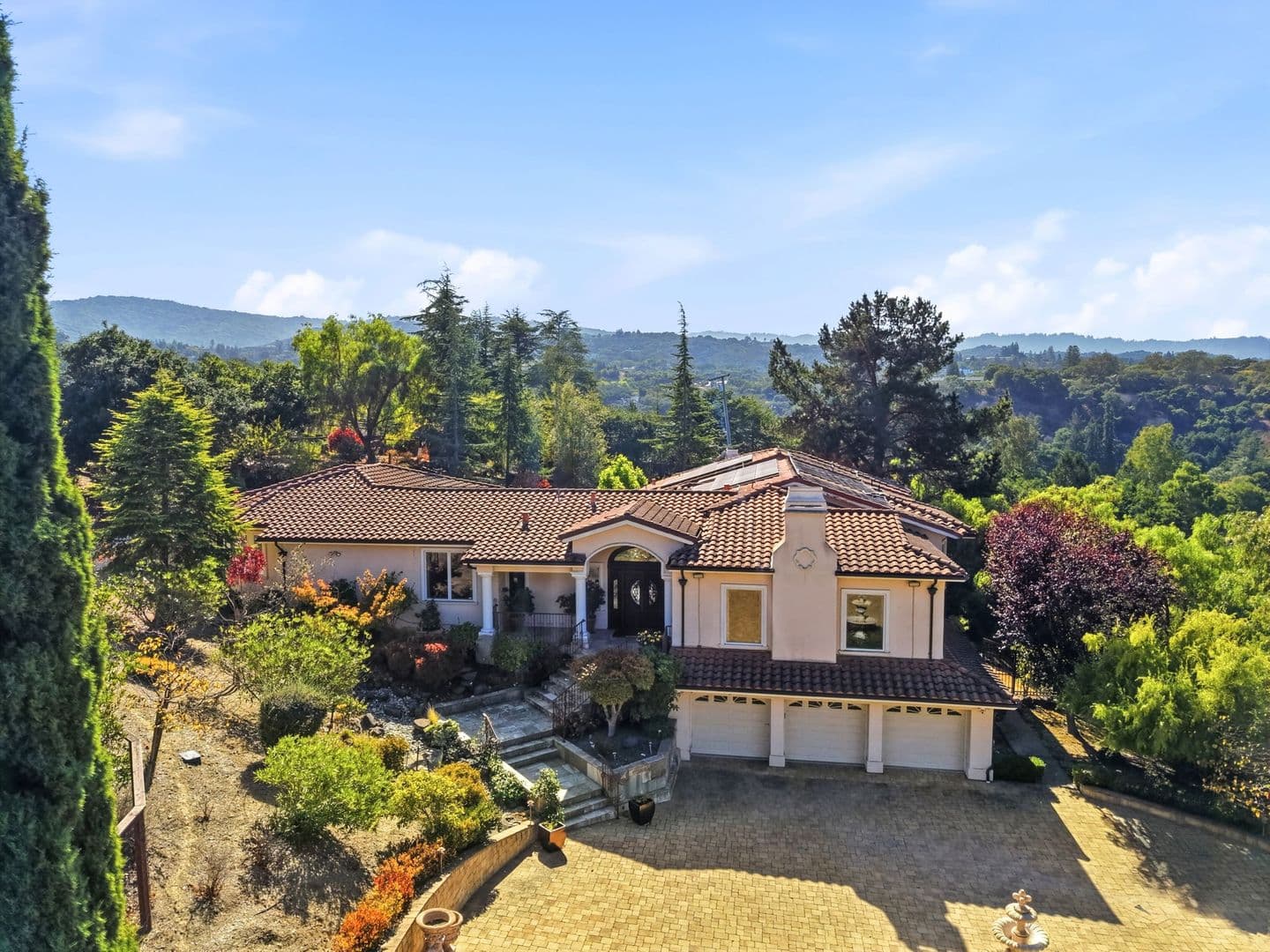 Los Altos Hills House: 14289 Saddle Mountain Dr