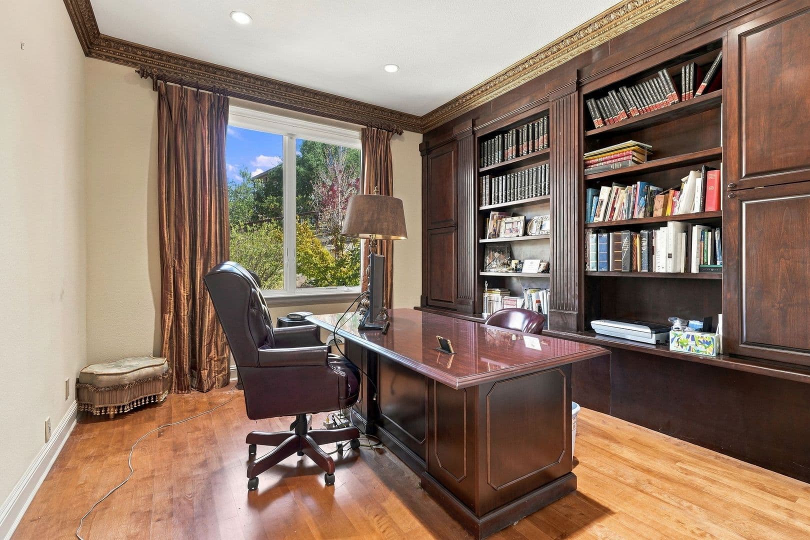 Los Altos Hills House: 14289 Saddle Mountain Dr