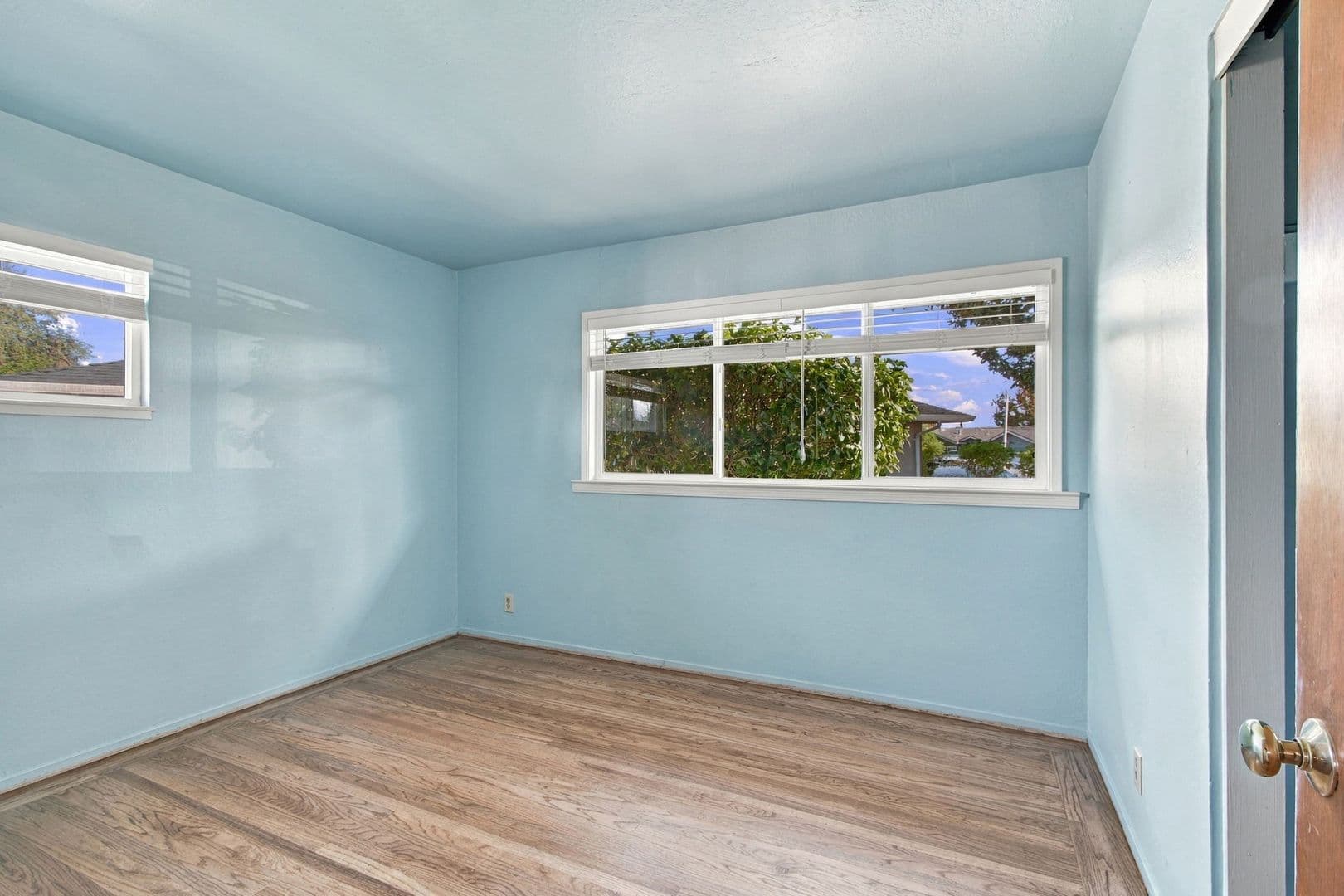 Santa Clara House: 160 Kit Carson Ct