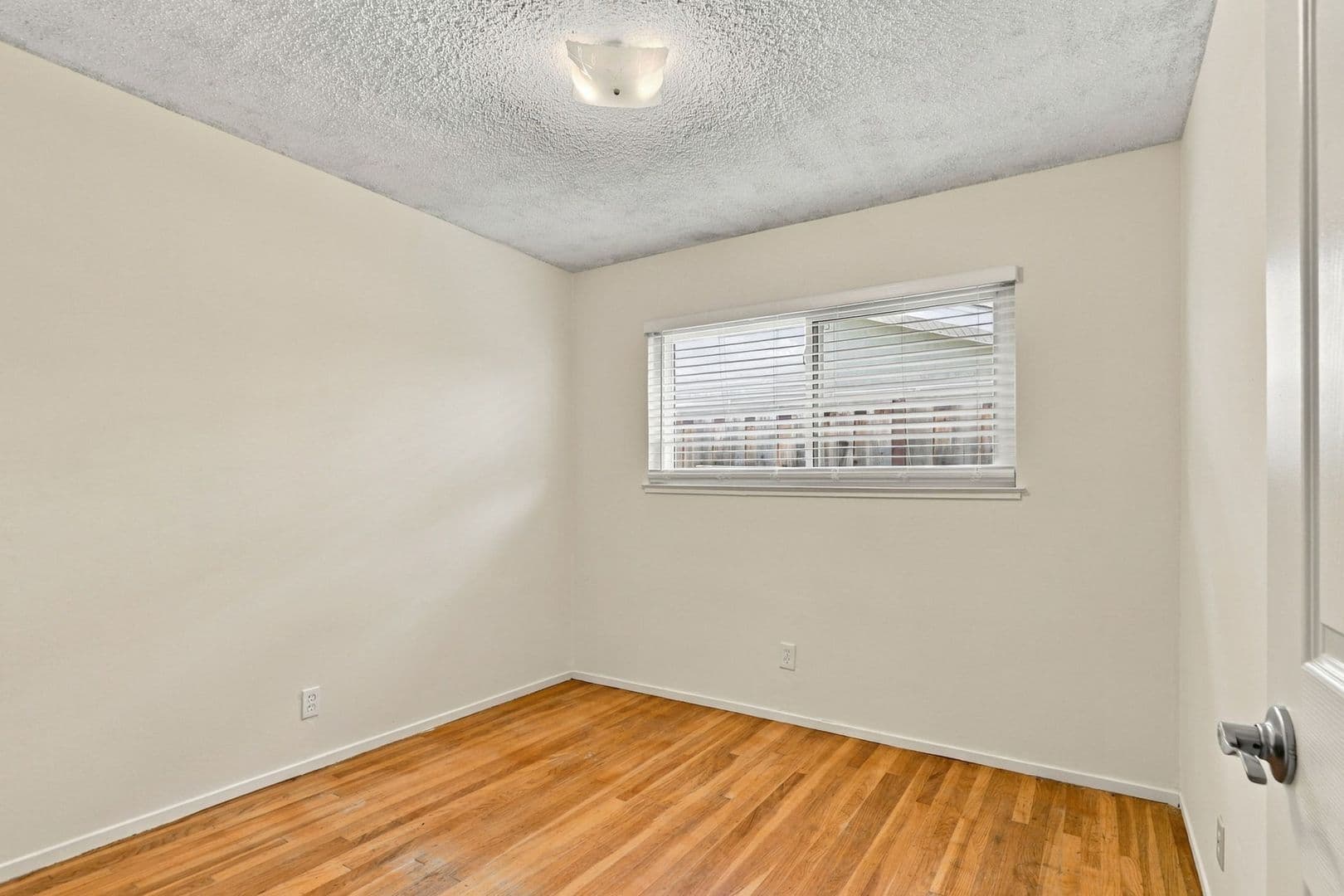 Sunnyvale House: 931 Larkspur Ave