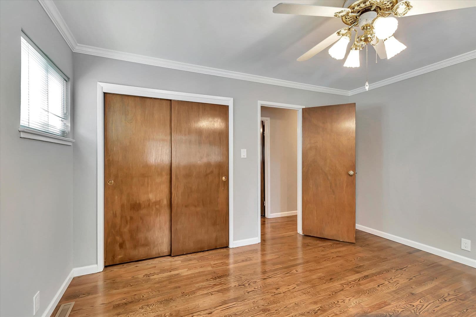 San Jose House: 3282 Lindenoaks Dr