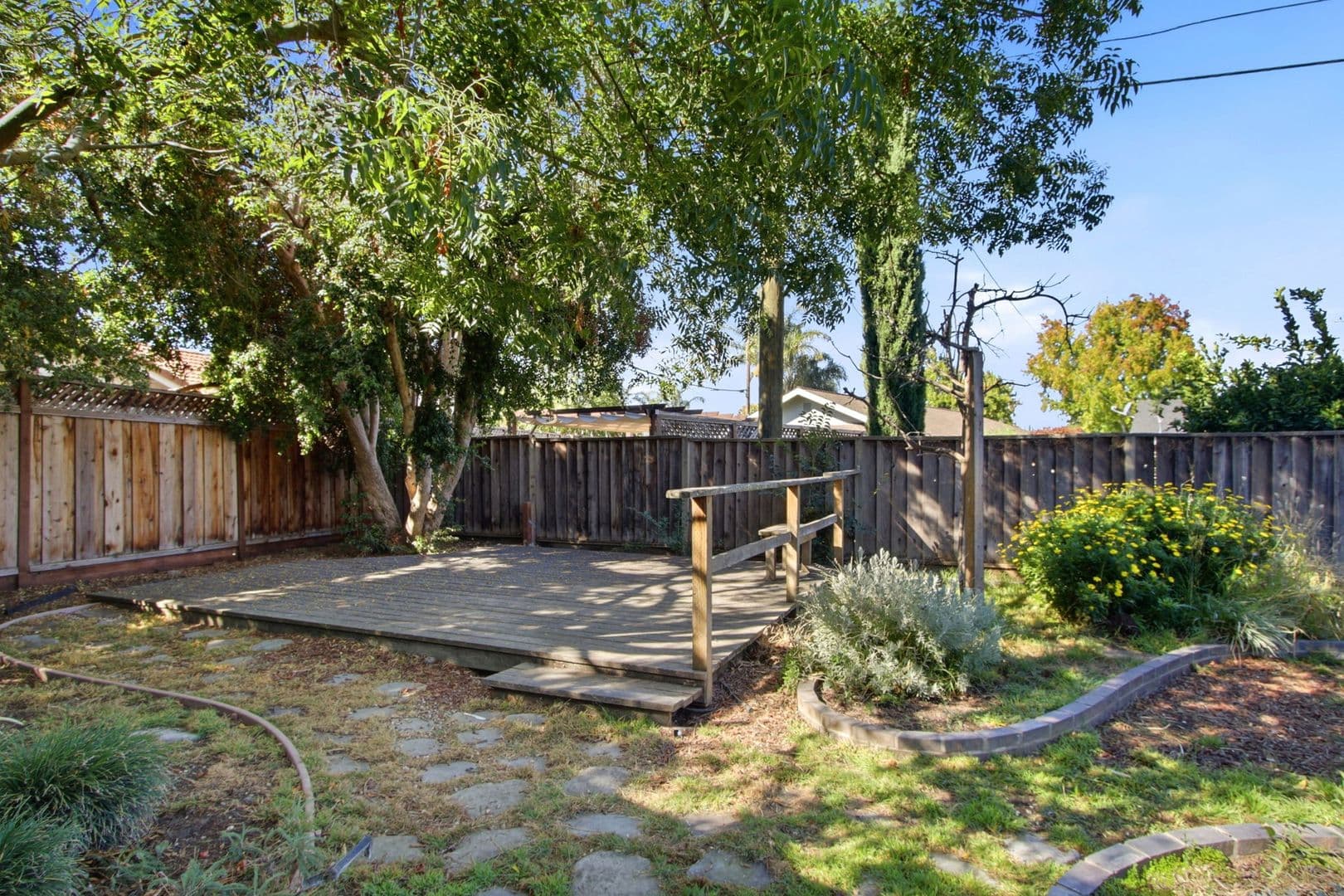 Santa Clara House: 160 Kit Carson Ct
