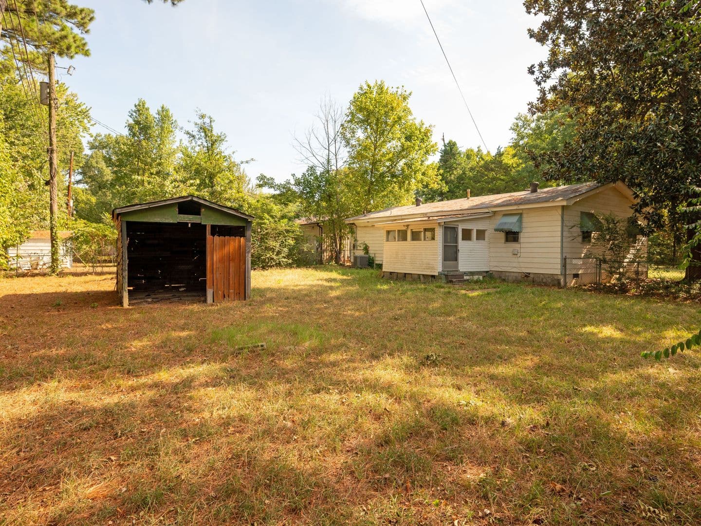 Jacksonville House: 200 Laurel Street