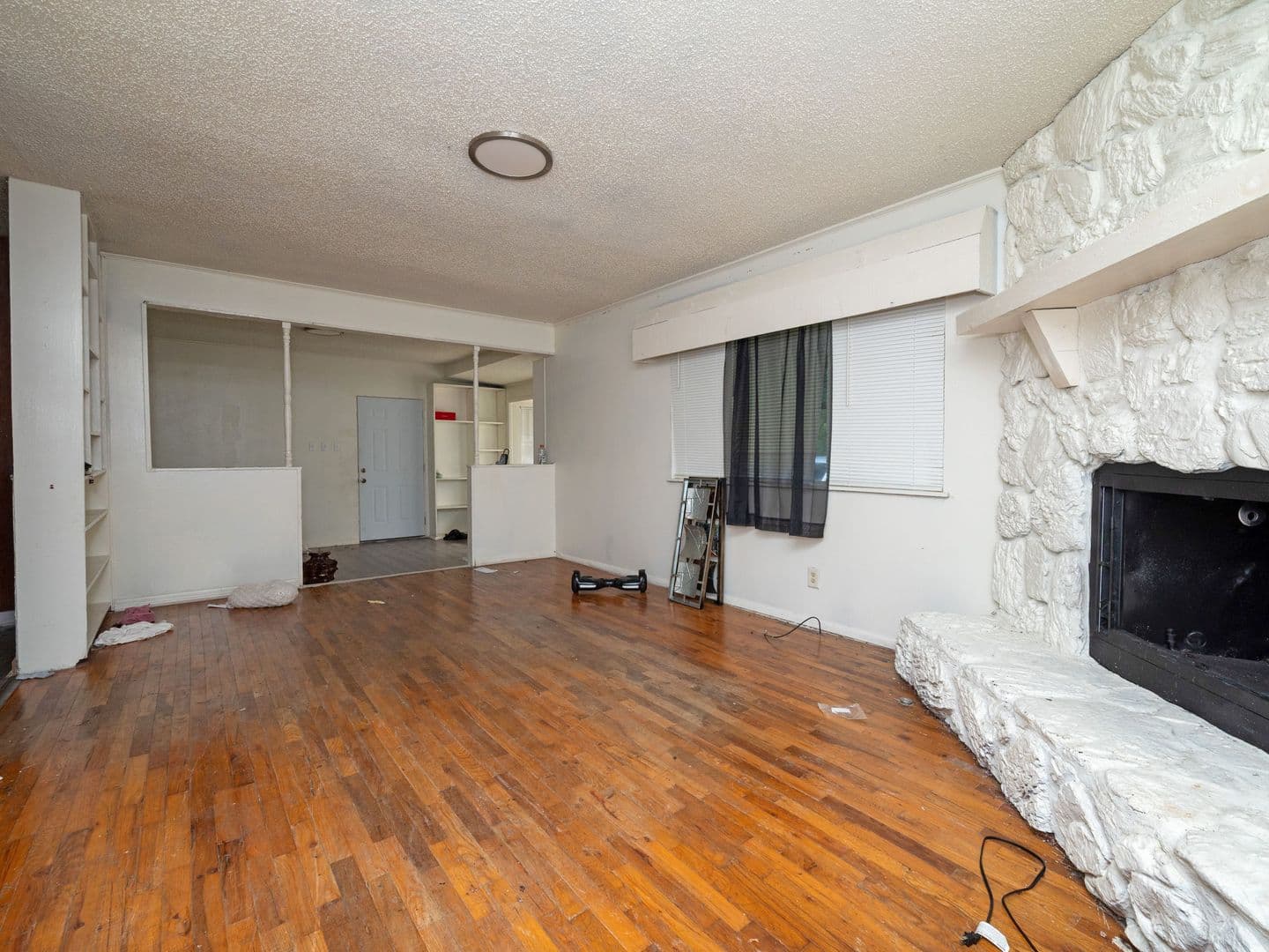 Jacksonville House: 200 Laurel Street