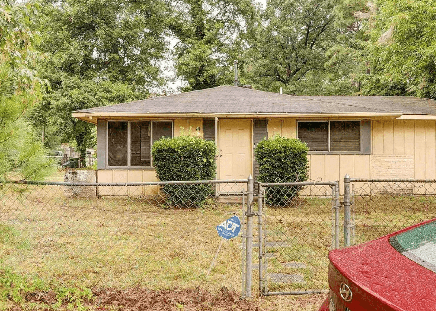 Little Rock House: 9524 Carling Drive
