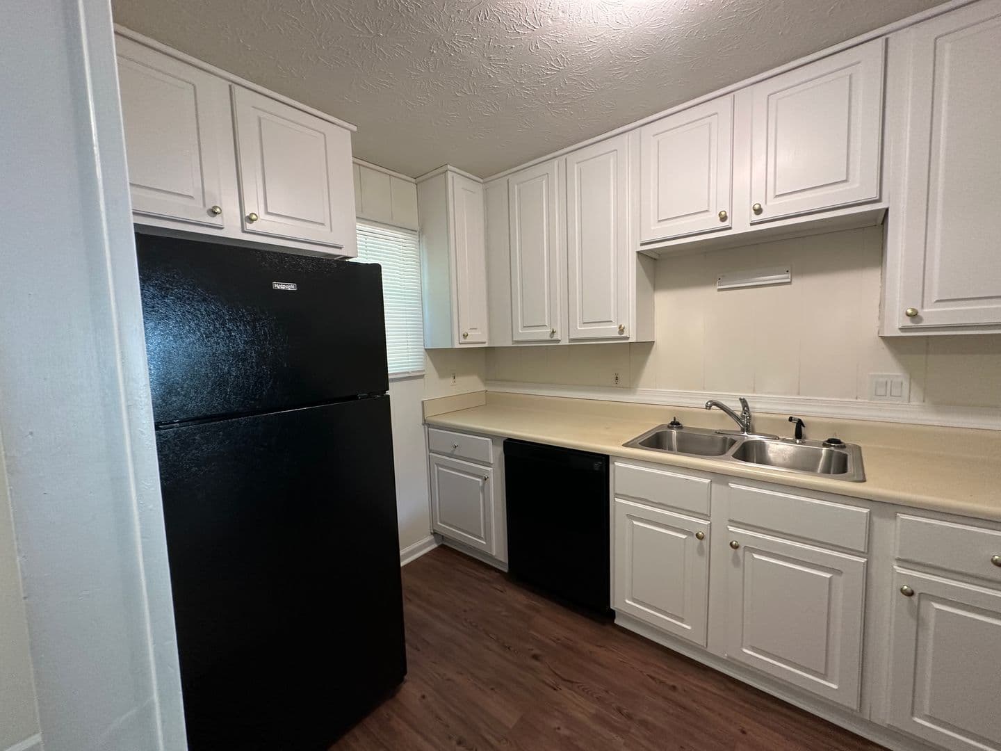Austell Apartment: 2064 Lenoa Lane