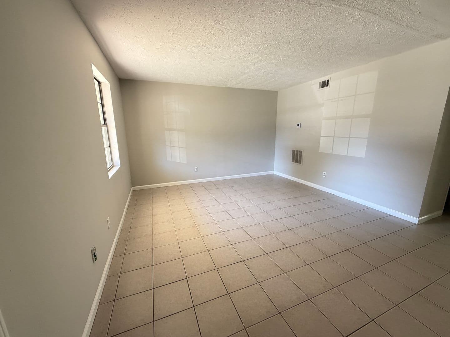 Austell House: 2706 Greystone Court