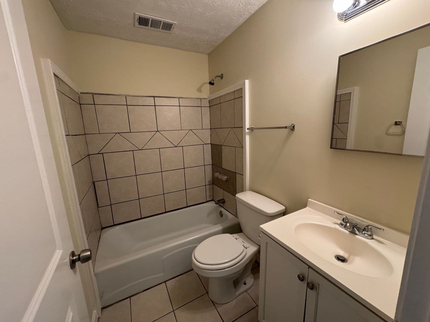 Austell Apartment: 5971 5973 Peco Lane
