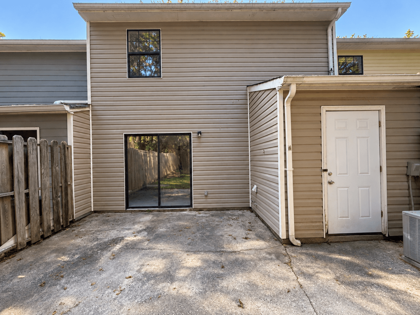 Austell House: 2706 Greystone Court