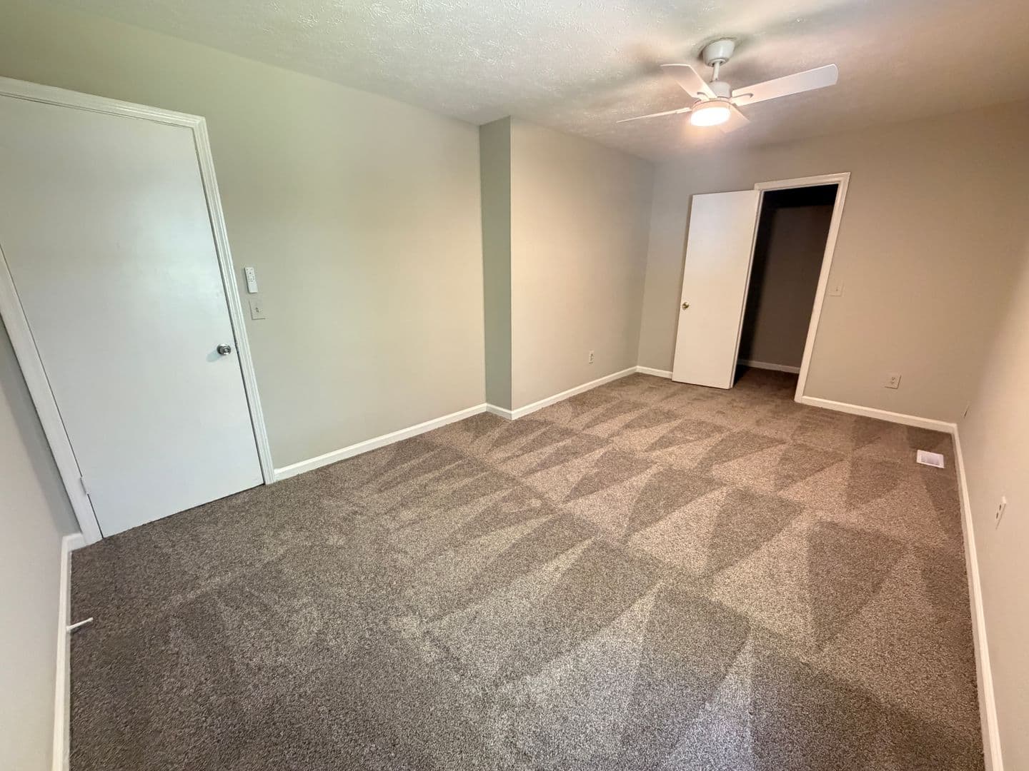 Austell House: 2706 Greystone Court