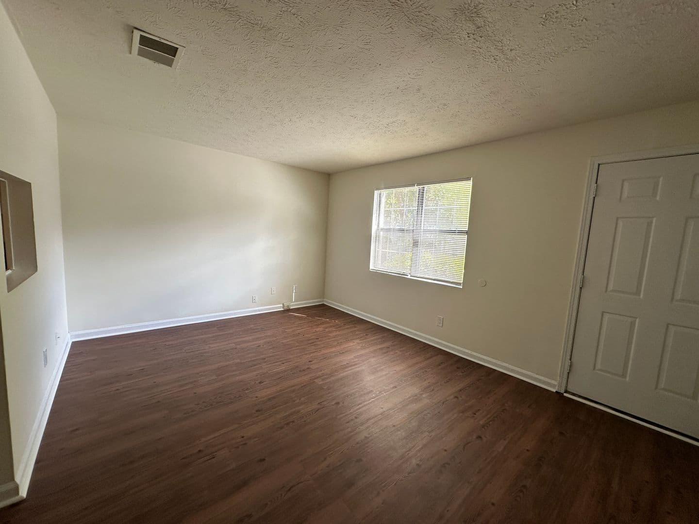 Austell Apartment: 2064 Lenoa Lane